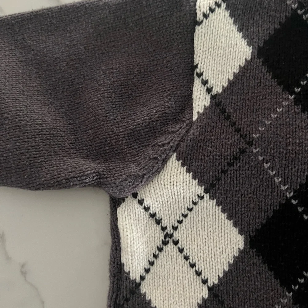The Children's Place Gray Argyle Sweater